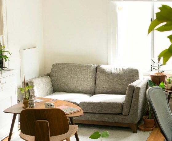 10 Simple Ways to Embrace a Minimalist Lifestyle