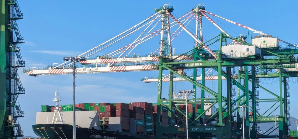 10 Smart Ways to Improve Energy Efficiency in Your Supply Chain