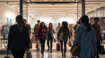 Retail Technology Innovations That Boost Customer Loyalty