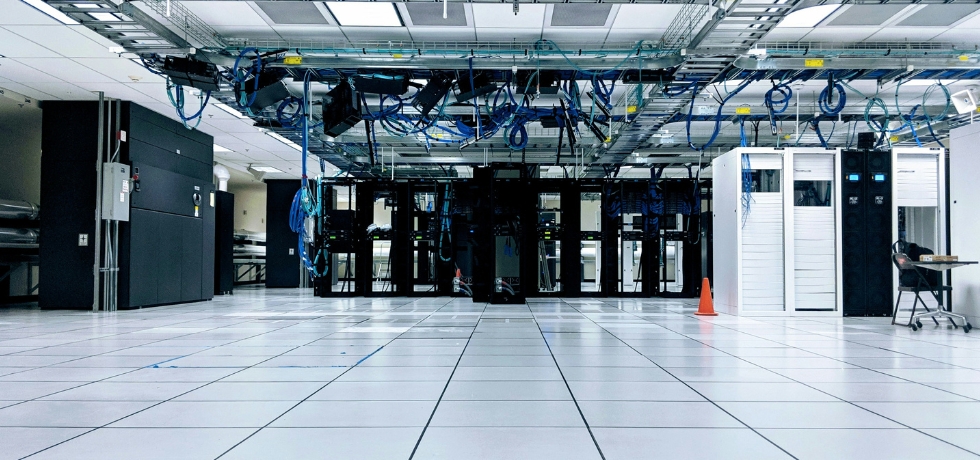 Net Zero Emissions for Enterprise Data Centers: Balancing AI Growth and Energy Demand